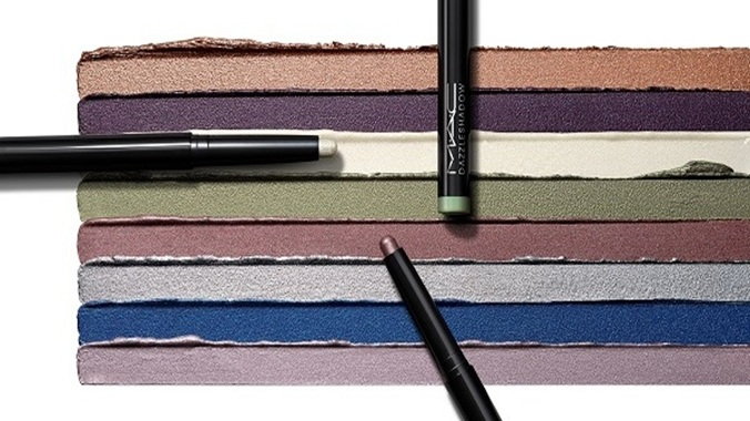 DAZZLESHADOW EYE SHADOW STICKS